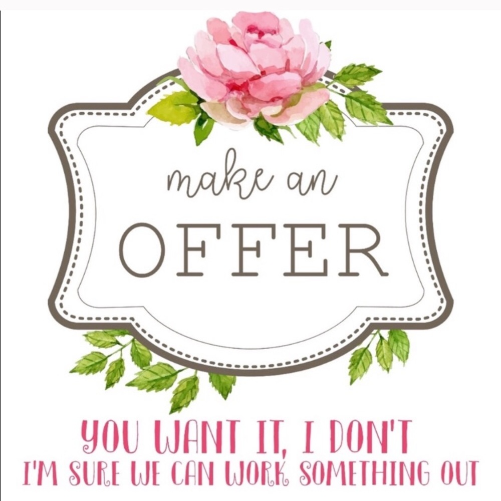 Selling brand new items and so much more! BUNDLE:)